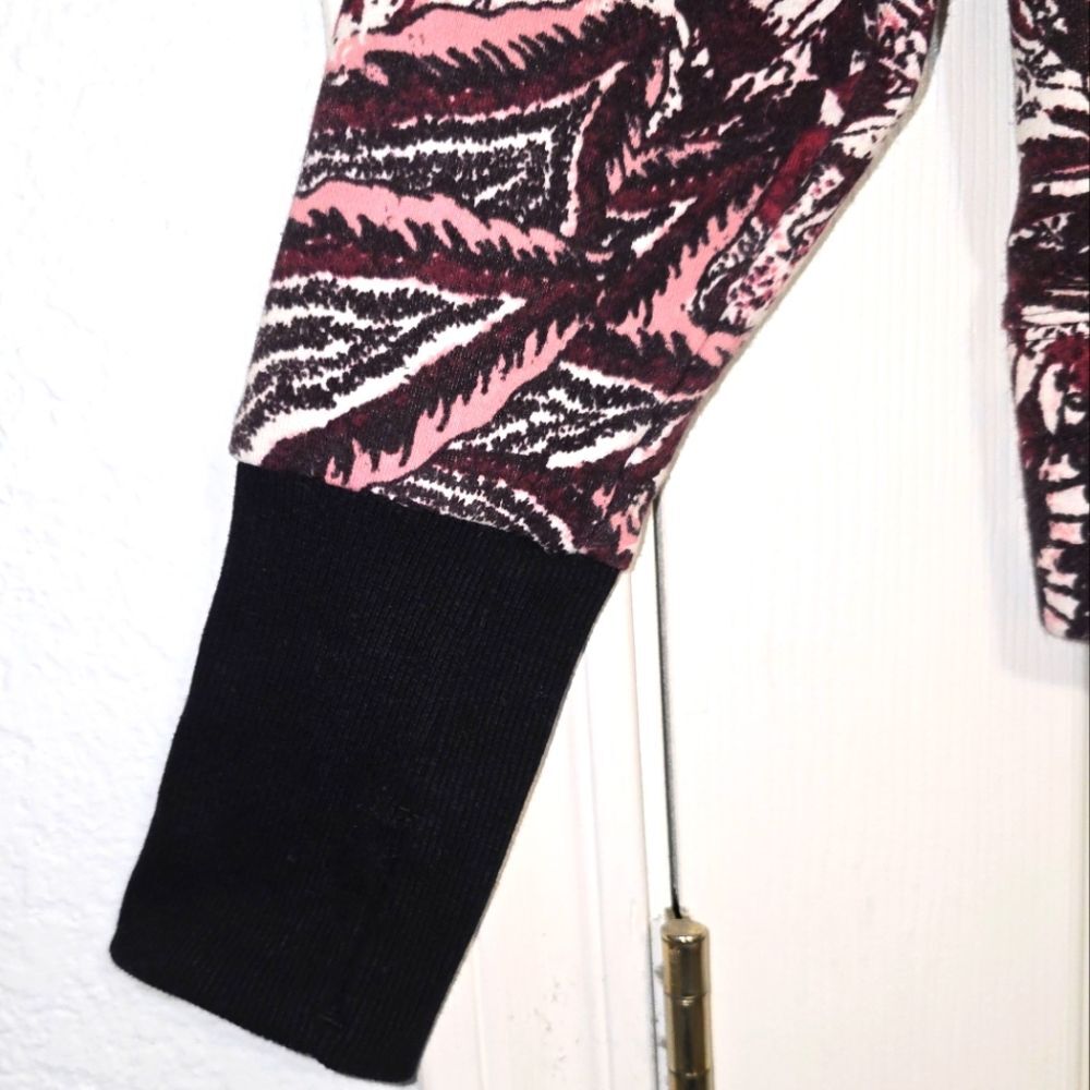 Joie Caleigh Floral Paisley Cropped Sweatshirt Burgundy Pink Thumbholes Size S - Picture 5 of 9